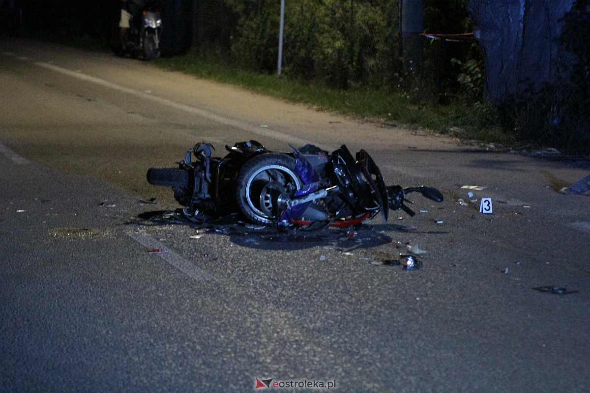 Wypadek w Dzbeninie [04.08.2023] - zdjęcie #12 - eOstroleka.pl