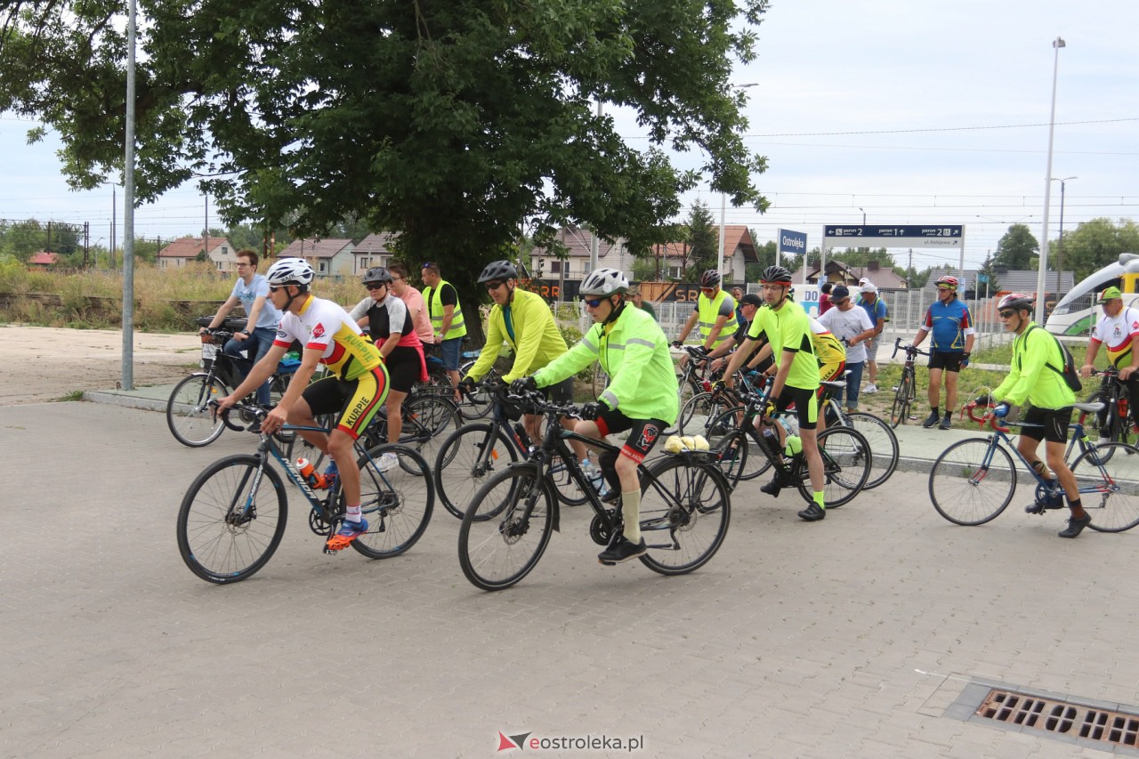 Rajd rowerowy pamięci marynarzy i ułanów w Ostrołęce [05.08.2023] - zdjęcie #35 - eOstroleka.pl