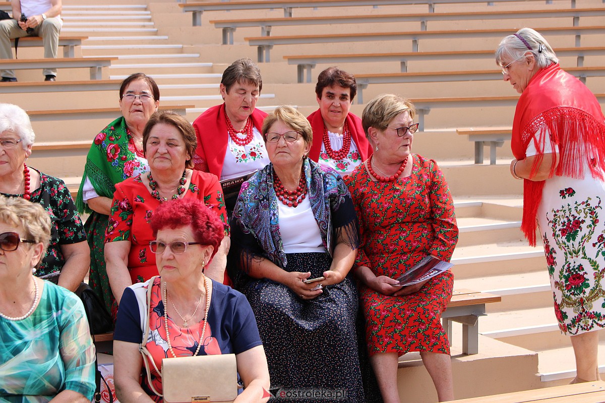 XV Przegląd Piosenki Klubów Seniora w Baranowie [06.08.2023] - zdjęcie #55 - eOstroleka.pl