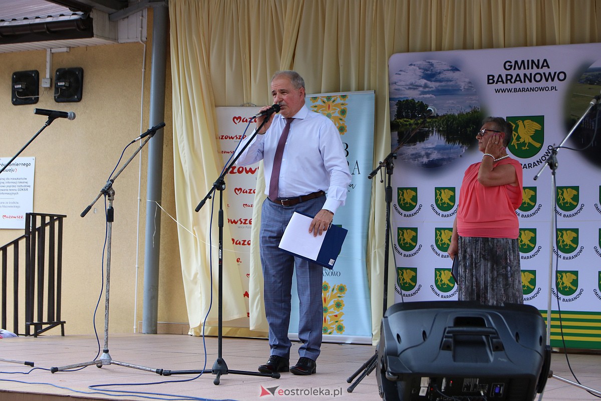 XV Przegląd Piosenki Klubów Seniora w Baranowie [06.08.2023] - zdjęcie #36 - eOstroleka.pl