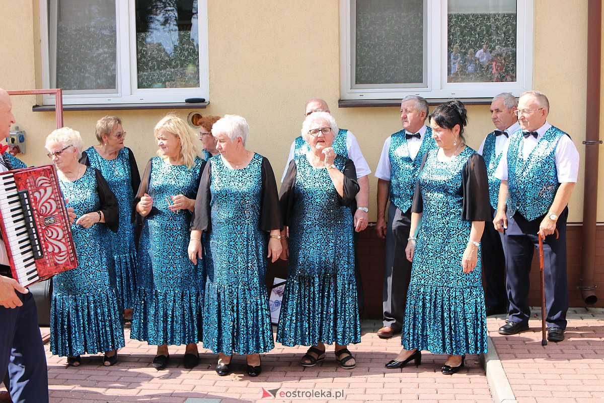 XV Przegląd Piosenki Klubów Seniora w Baranowie [06.08.2023] - zdjęcie #15 - eOstroleka.pl