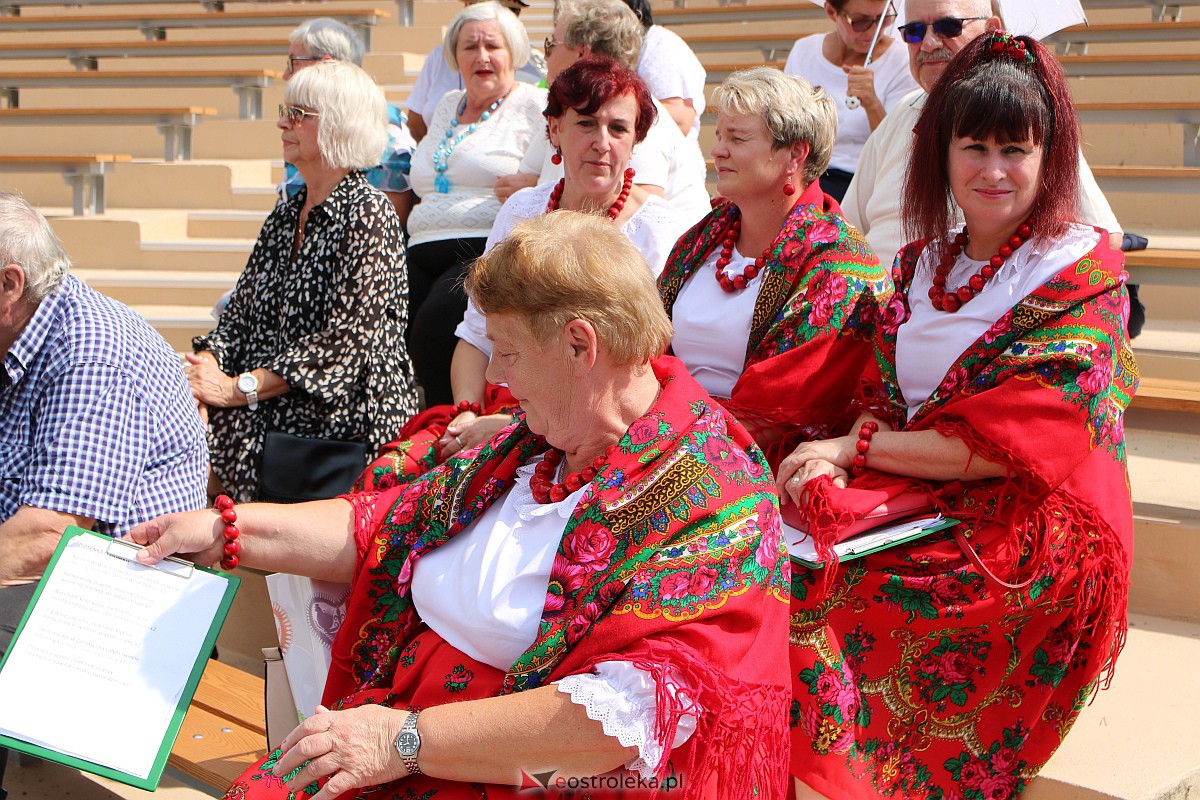 XV Przegląd Piosenki Klubów Seniora w Baranowie [06.08.2023] - zdjęcie #11 - eOstroleka.pl