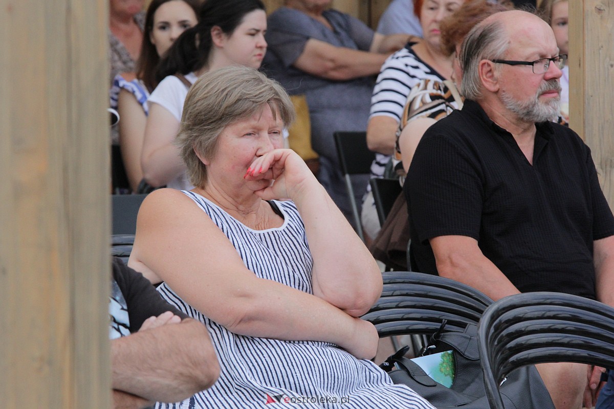 Muzyczne Lato w Tężni. Madma akustycznie [06.08.2023] - zdjęcie #25 - eOstroleka.pl