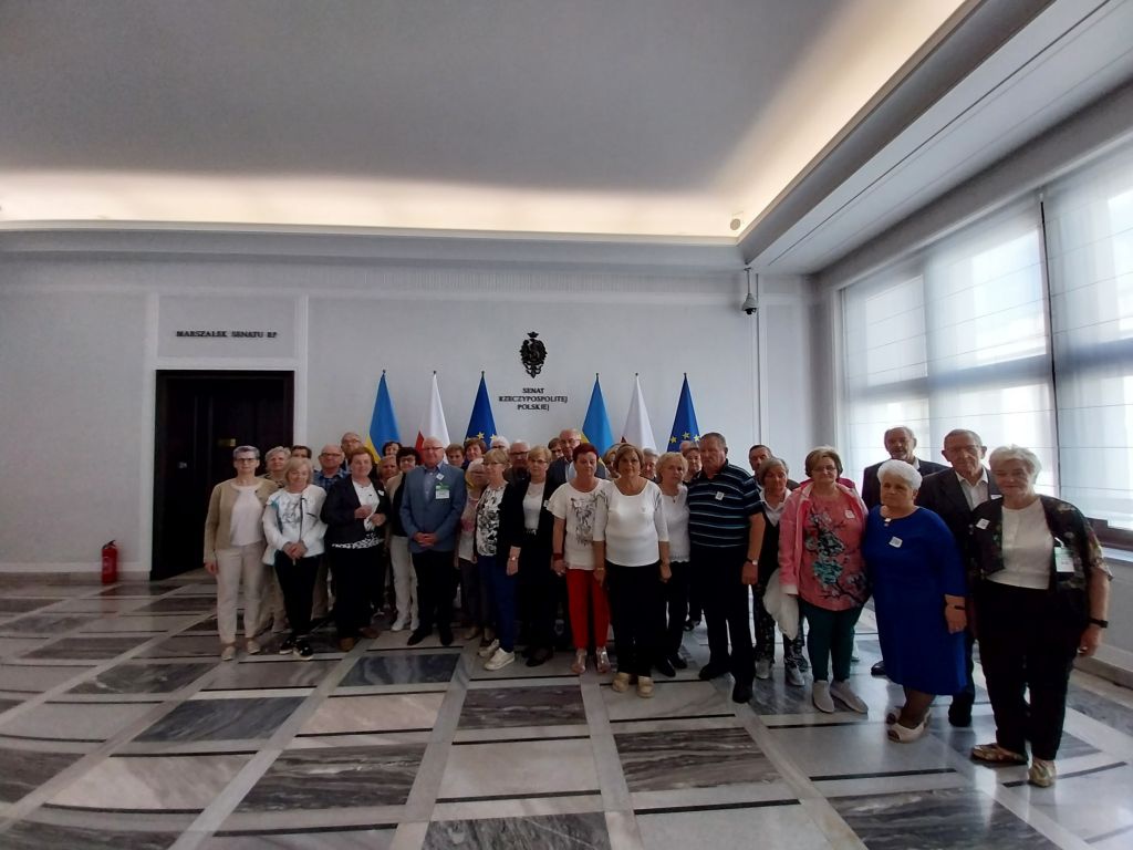 Ostrołęccy seniorzy w Sejmie RP - zdjęcie #7 - eOstroleka.pl