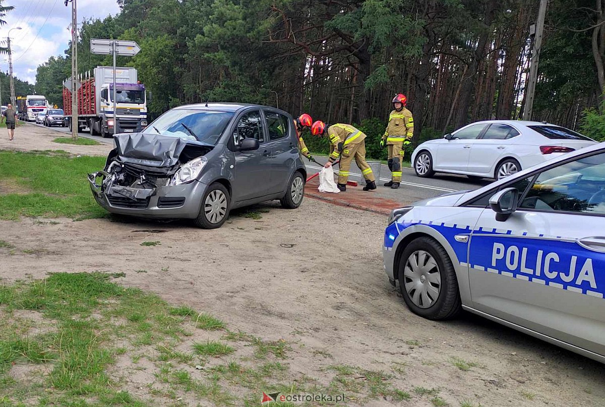 Wypadek na Stacha Konwy w Ostrołęce [09.08.2023] - zdjęcie #8 - eOstroleka.pl