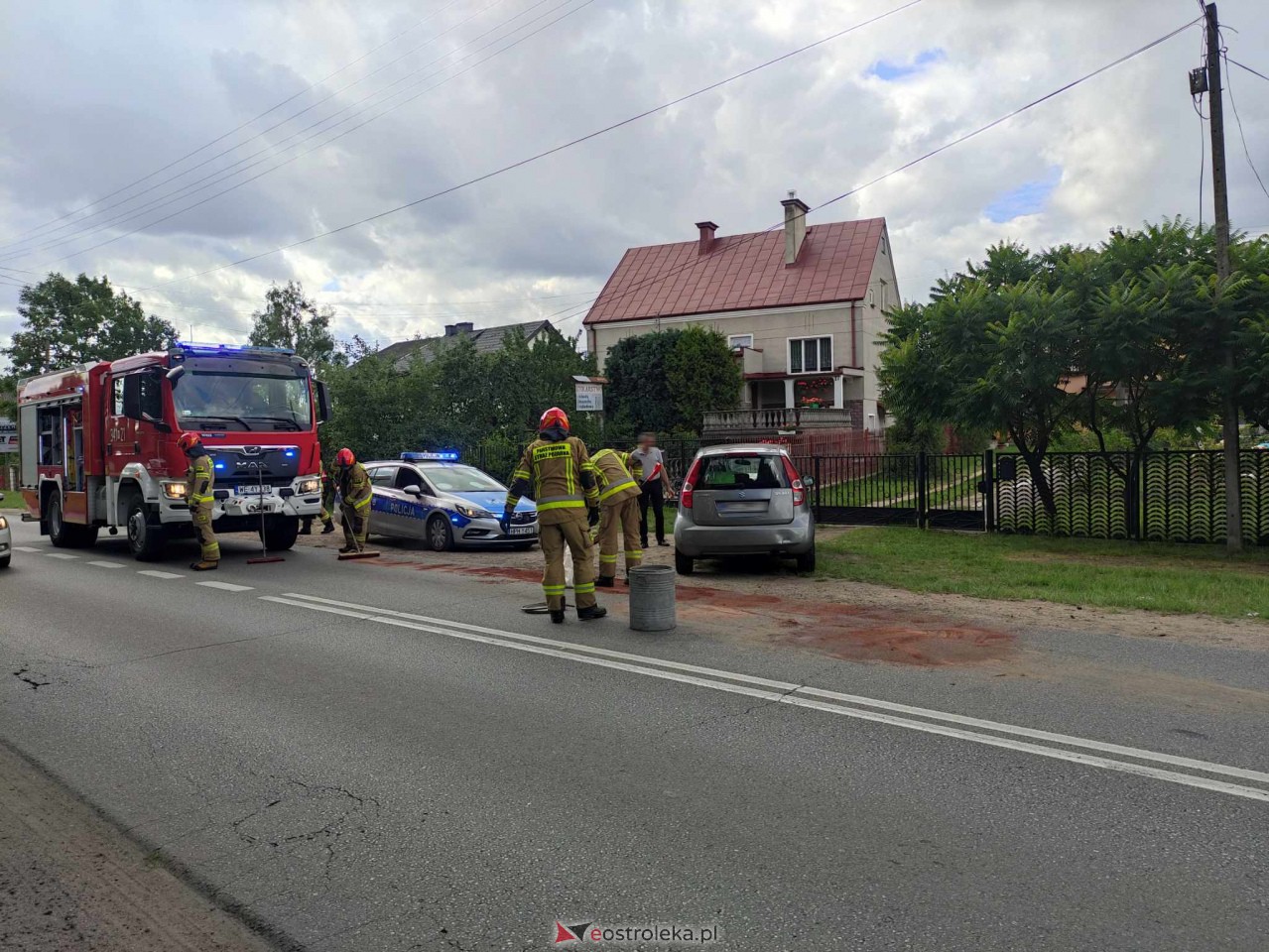 Wypadek na Stacha Konwy w Ostrołęce [09.08.2023] - zdjęcie #6 - eOstroleka.pl