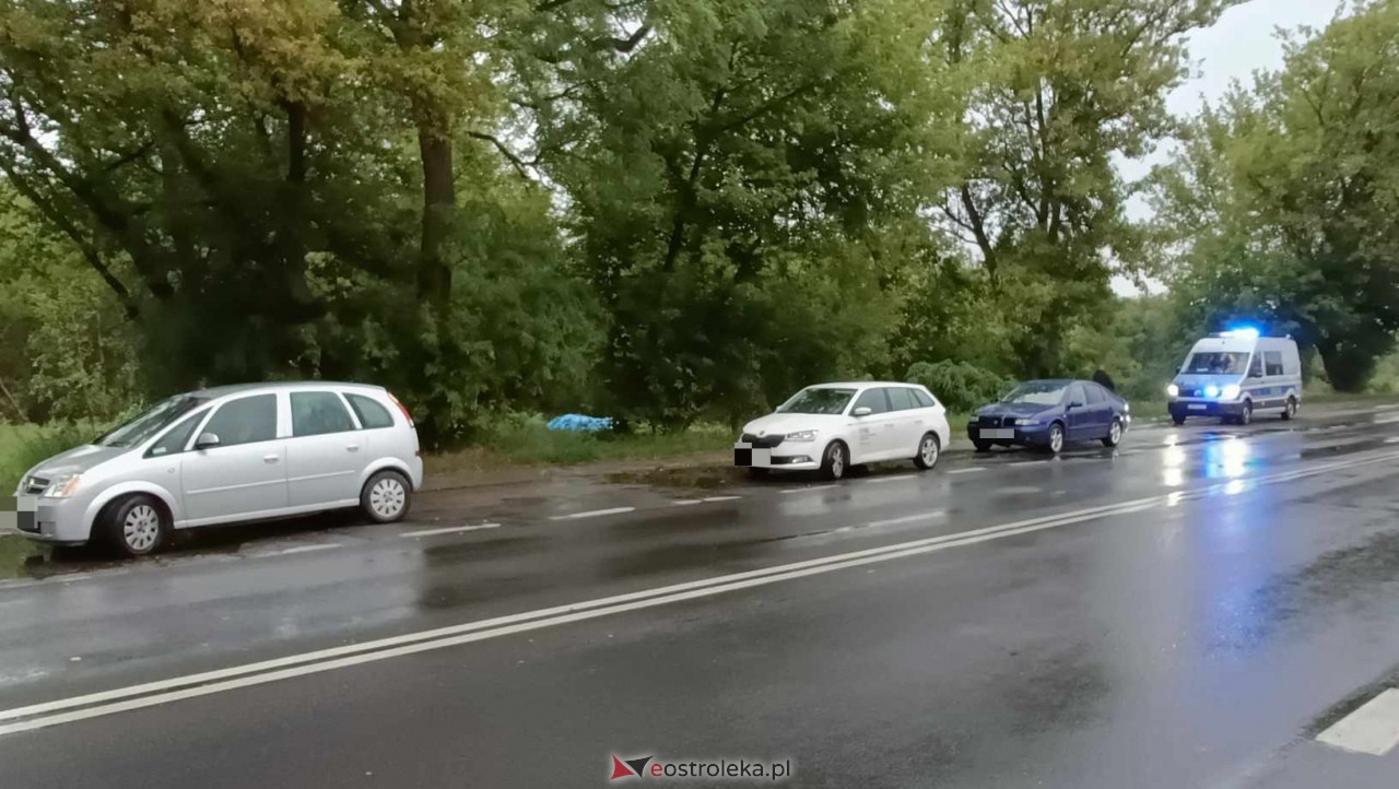 Kolizja przy Alei Wojska Polskiego [09.08.2023] - zdjęcie #1 - eOstroleka.pl