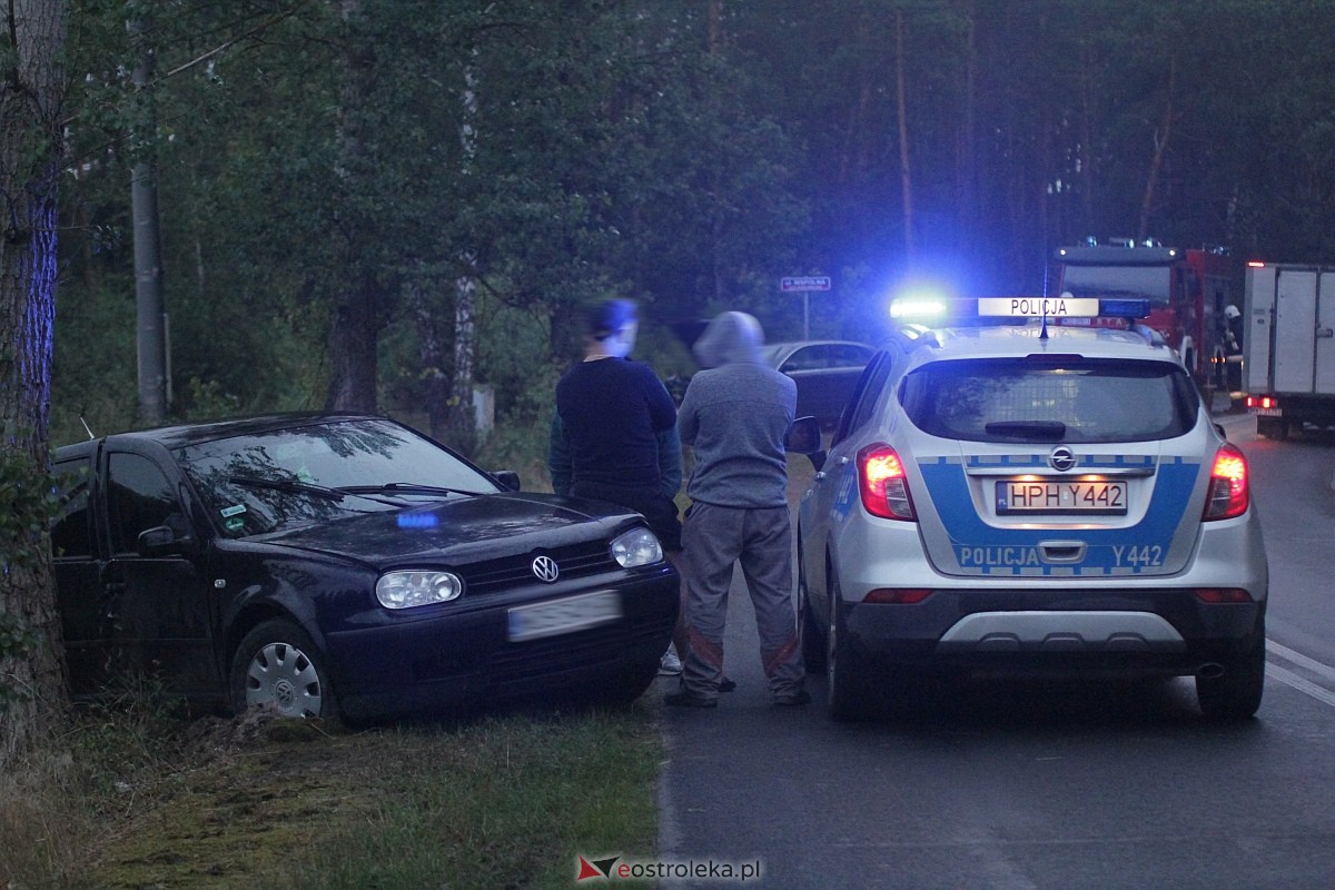 Wypadek w Łęgu Przedmiejskim [ZDJĘCIA] - zdjęcie #13 - eOstroleka.pl