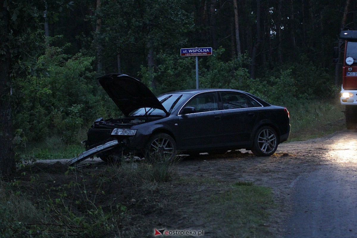 Wypadek w Łęgu Przedmiejskim [ZDJĘCIA] - zdjęcie #16 - eOstroleka.pl
