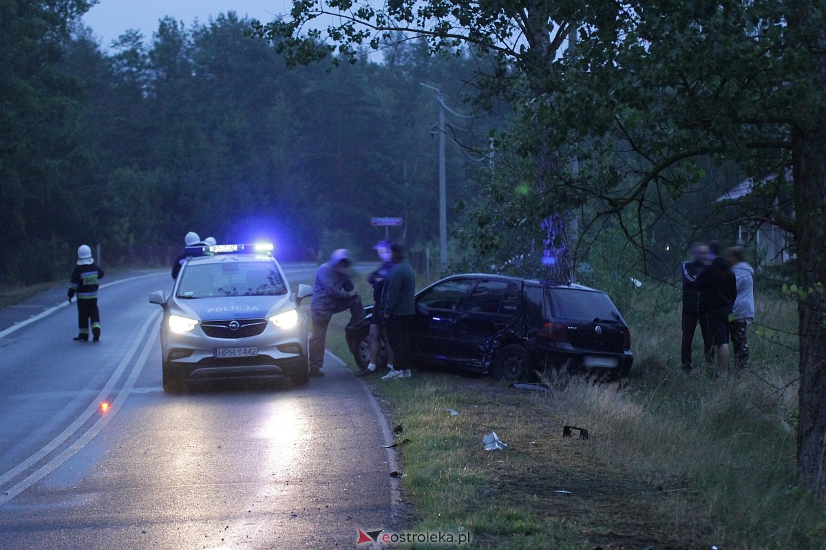 Wypadek w Łęgu Przedmiejskim [ZDJĘCIA] - zdjęcie #19 - eOstroleka.pl
