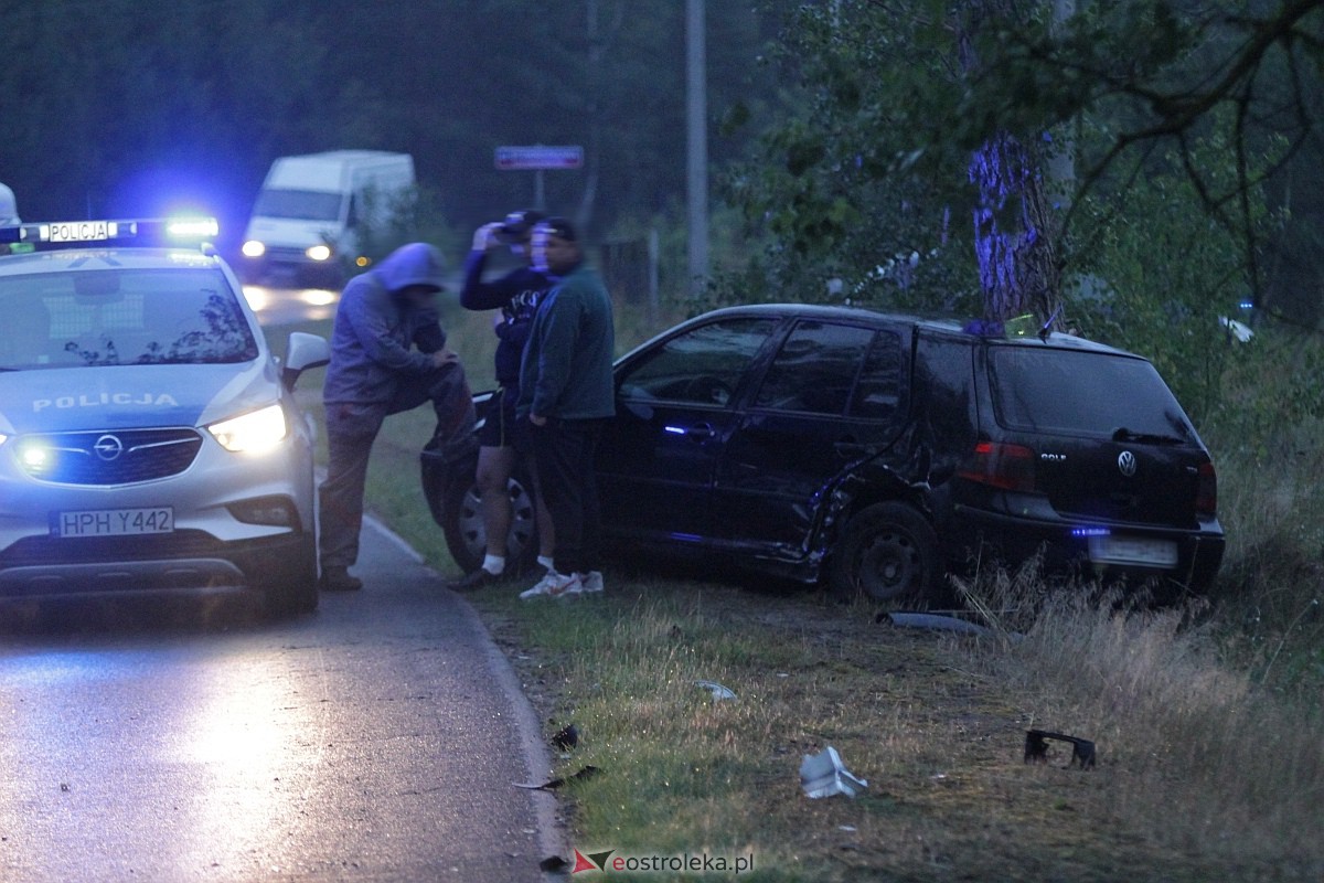 Wypadek w Łęgu Przedmiejskim [ZDJĘCIA] - zdjęcie #20 - eOstroleka.pl