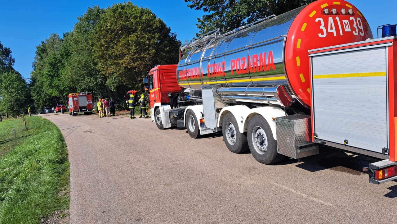 Pożar w Czarni [11.08.2023] - zdjęcie #3 - eOstroleka.pl