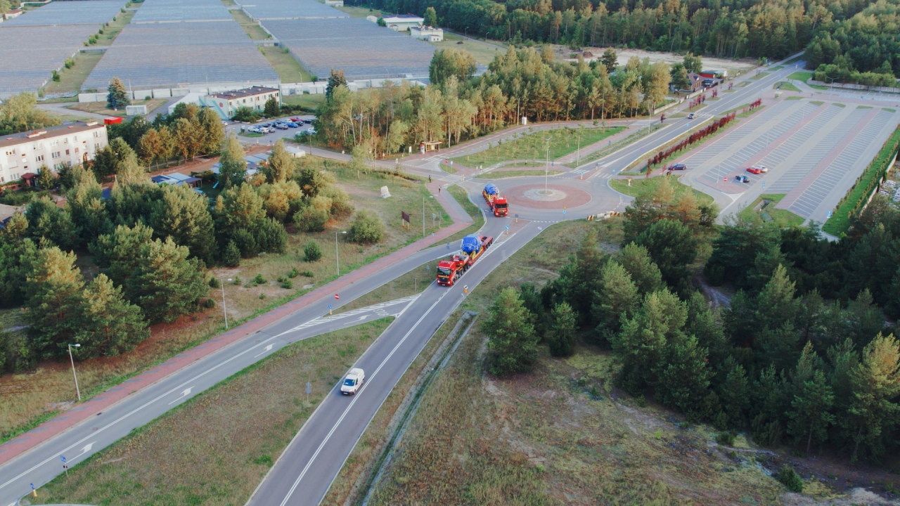 Transport turbiny do elektrowni CCGT Ostrołęka [11.08.2023] - zdjęcie #3 - eOstroleka.pl