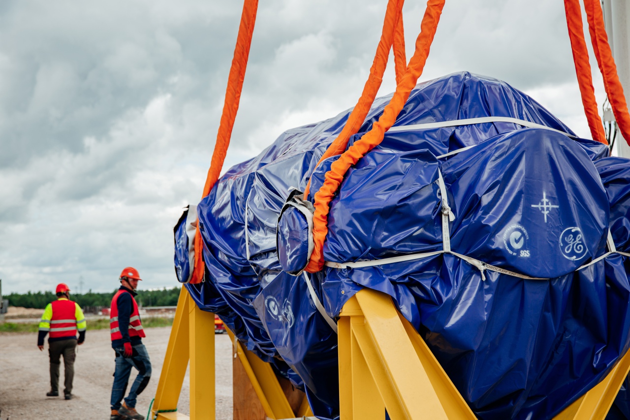 Transport turbiny do elektrowni CCGT Ostrołęka [11.08.2023] - zdjęcie #6 - eOstroleka.pl