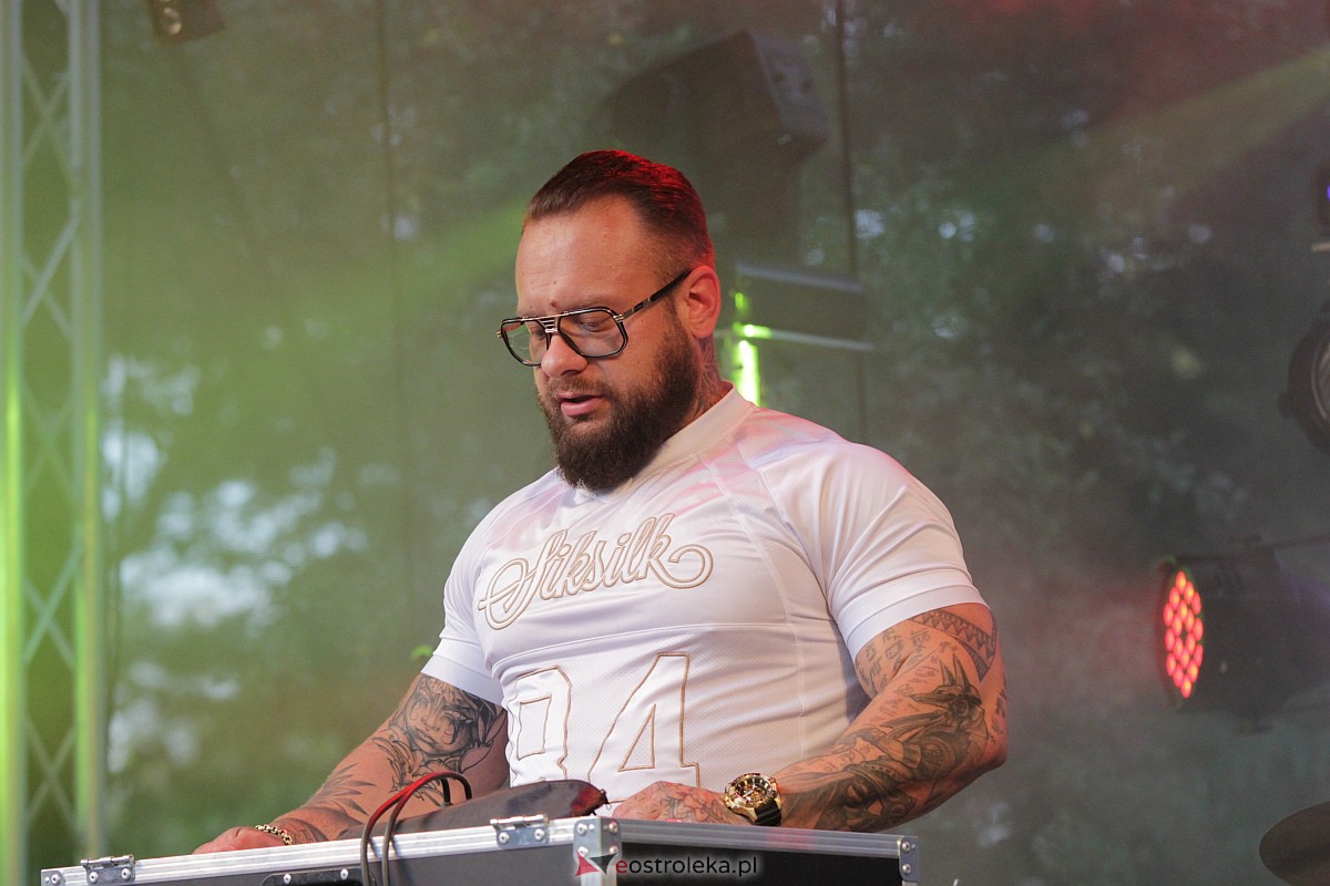 Świnia kontra dzik - koncerty D-Bomb i Nixon [13.08.2023] - zdjęcie #14 - eOstroleka.pl