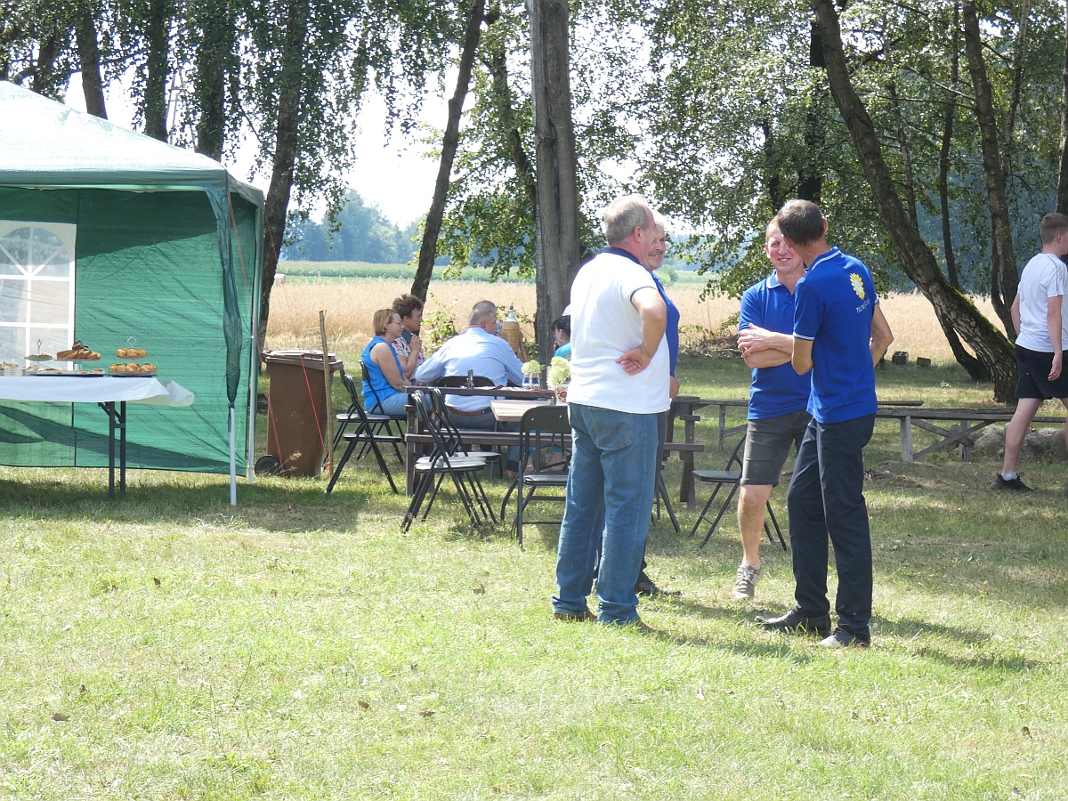 Festyn rodzinny w Milewie Wielkim [13.08.2023] - zdjęcie #54 - eOstroleka.pl