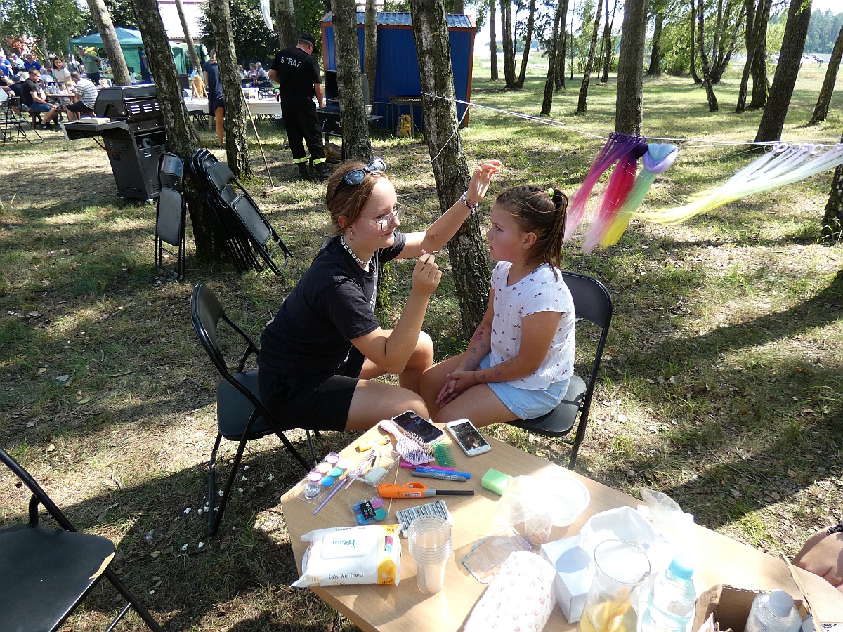 Festyn rodzinny w Milewie Wielkim [13.08.2023] - zdjęcie #34 - eOstroleka.pl