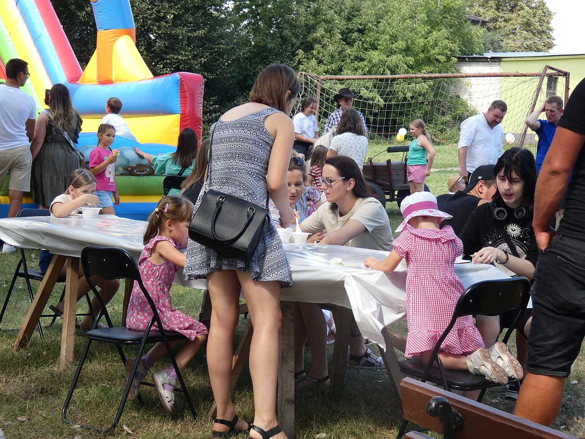 Festyn rodzinny w Milewie Wielkim [13.08.2023] - zdjęcie #19 - eOstroleka.pl