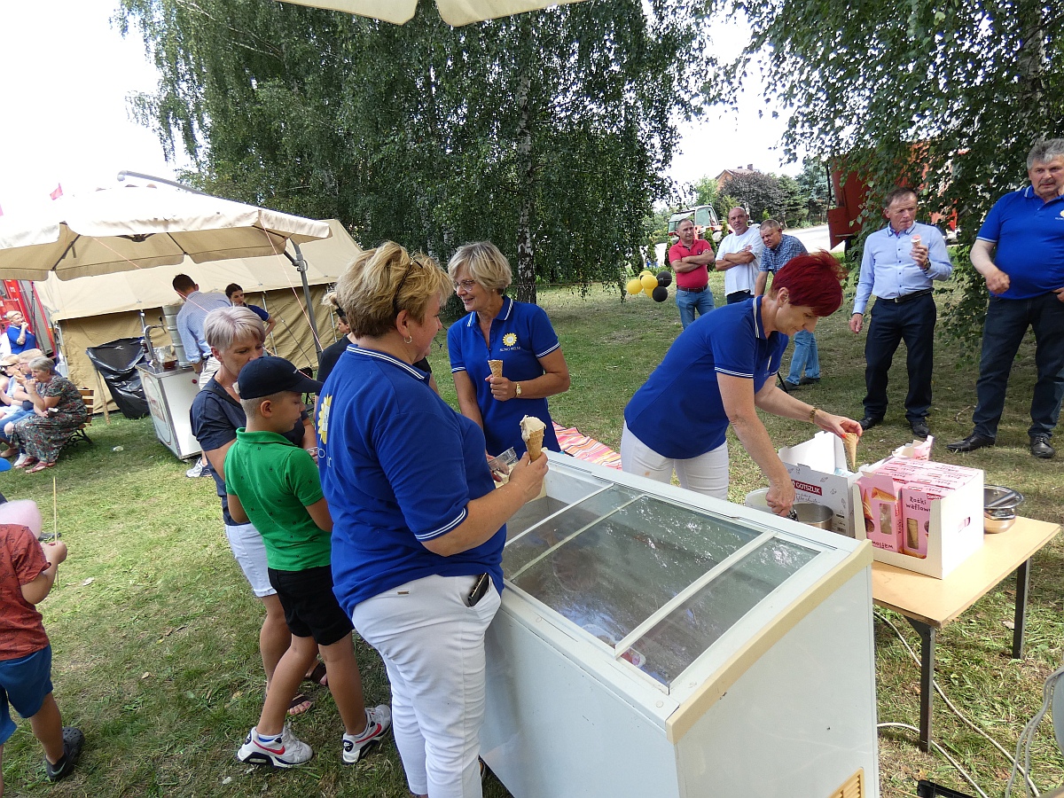 Festyn rodzinny w Milewie Wielkim [13.08.2023] - zdjęcie #17 - eOstroleka.pl