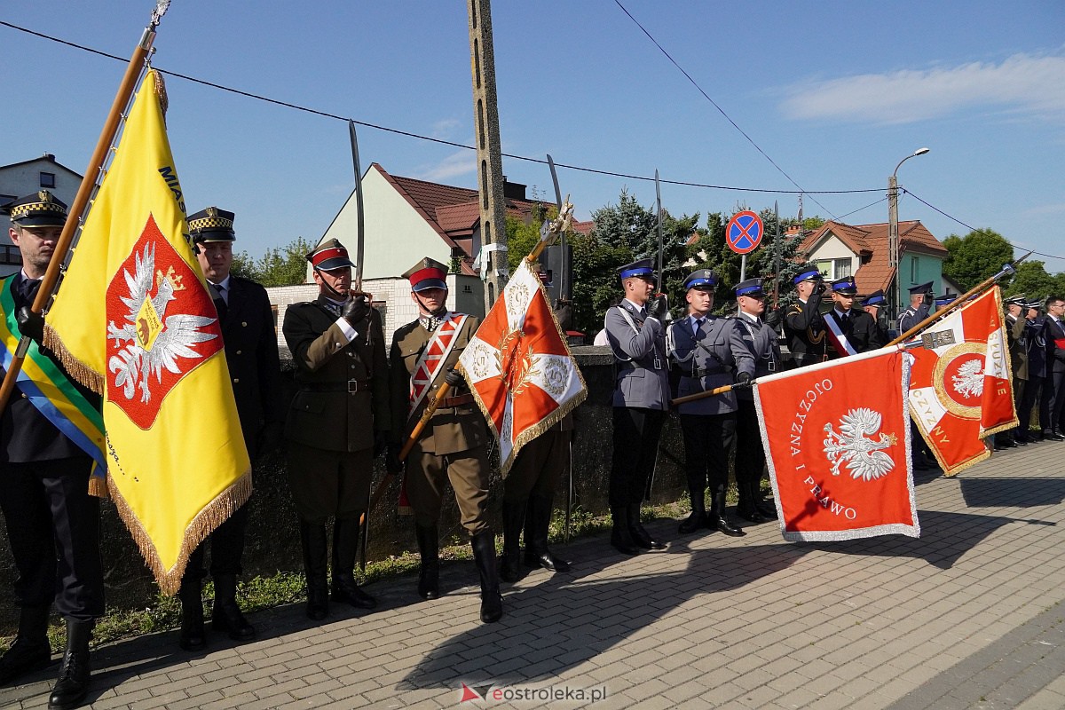 Święto Wojska Polskiego. Uroczystości na cmentarzu w Ostrołęce [18.08.2023] - zdjęcie #44 - eOstroleka.pl