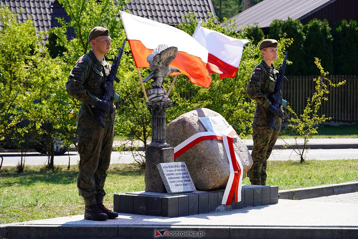Uroczystości patriotyczne w Dąbrówce [15.08.2023] - zdjęcie #3 - eOstroleka.pl