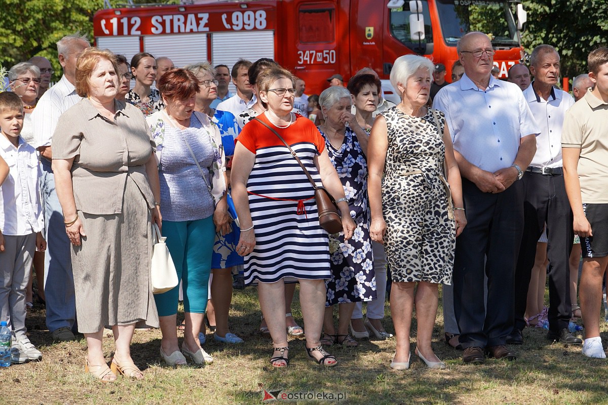 Uroczystości patriotyczne w Dąbrówce [15.08.2023] - zdjęcie #88 - eOstroleka.pl