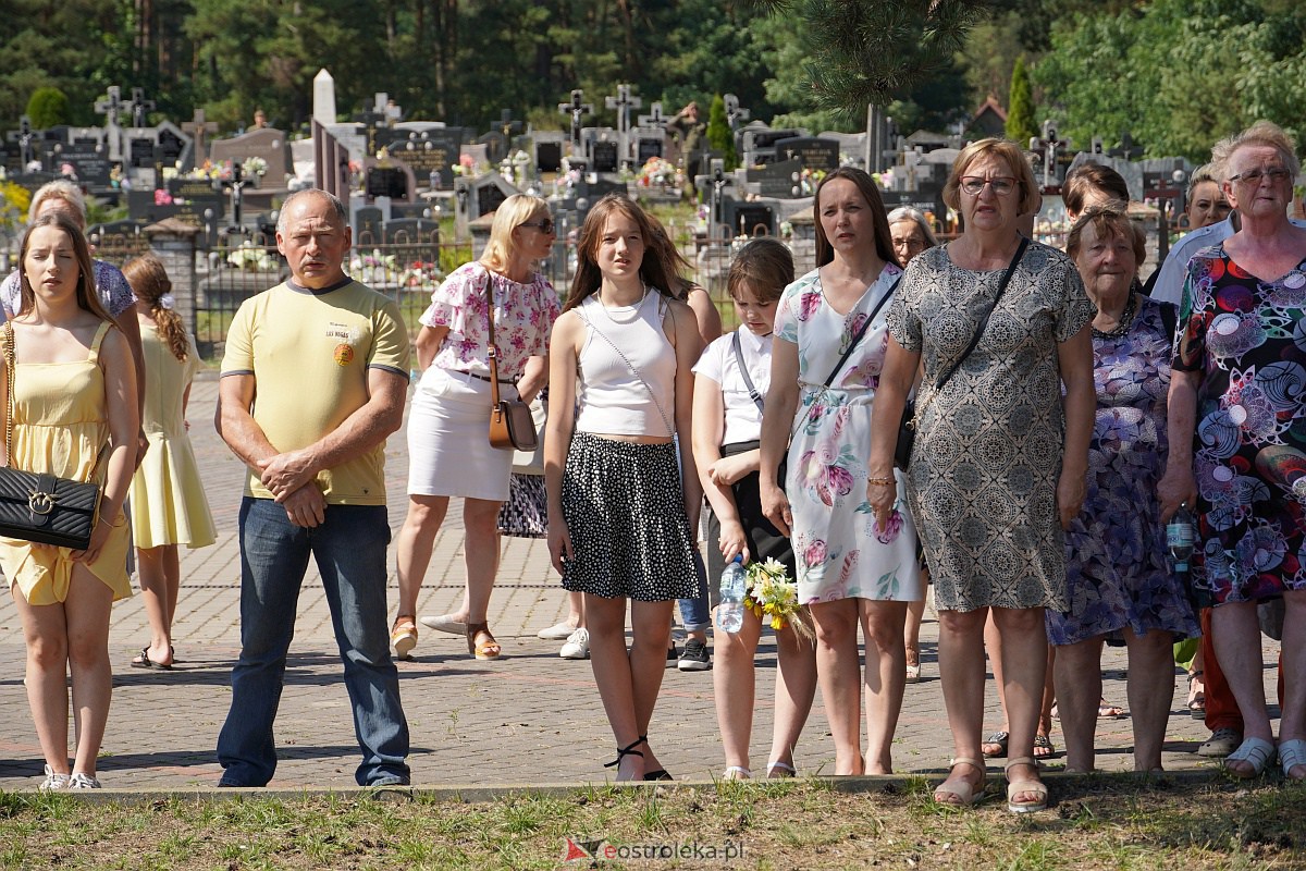 Uroczystości patriotyczne w Dąbrówce [15.08.2023] - zdjęcie #83 - eOstroleka.pl