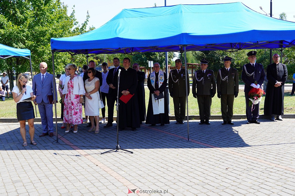 Uroczystości patriotyczne w Dąbrówce [15.08.2023] - zdjęcie #27 - eOstroleka.pl
