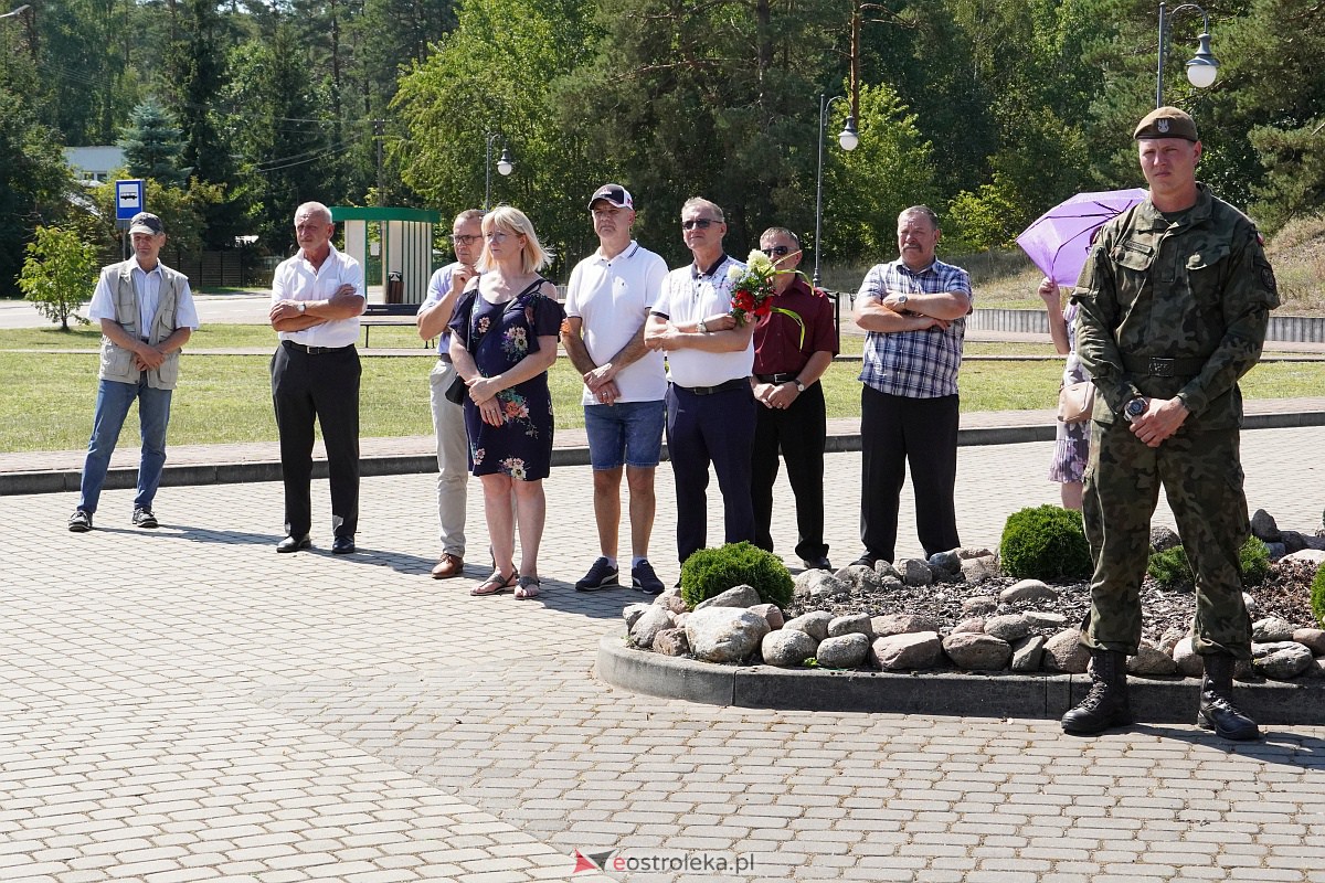 Uroczystości patriotyczne w Dąbrówce [15.08.2023] - zdjęcie #64 - eOstroleka.pl