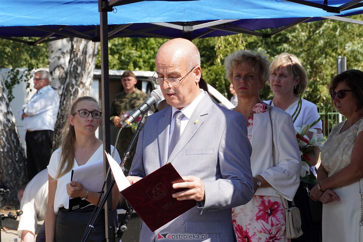 Uroczystości patriotyczne w Dąbrówce [15.08.2023] - zdjęcie #60 - eOstroleka.pl