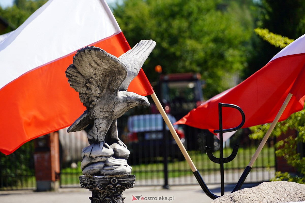 Uroczystości patriotyczne w Dąbrówce [15.08.2023] - zdjęcie #55 - eOstroleka.pl