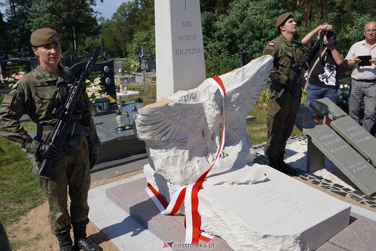 Uroczystości patriotyczne w Dąbrówce [15.08.2023] - zdjęcie #50 - eOstroleka.pl