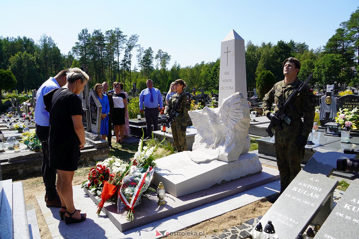 Uroczystości patriotyczne w Dąbrówce [15.08.2023] - zdjęcie #36 - eOstroleka.pl