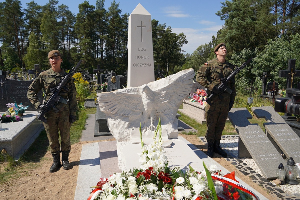 Uroczystości patriotyczne w Dąbrówce [15.08.2023] - zdjęcie #33 - eOstroleka.pl