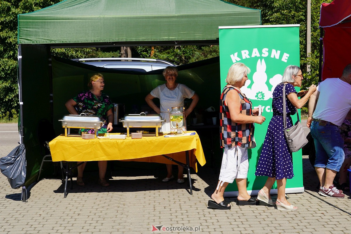 Uroczystości patriotyczne w Dąbrówce [15.08.2023] - zdjęcie #30 - eOstroleka.pl