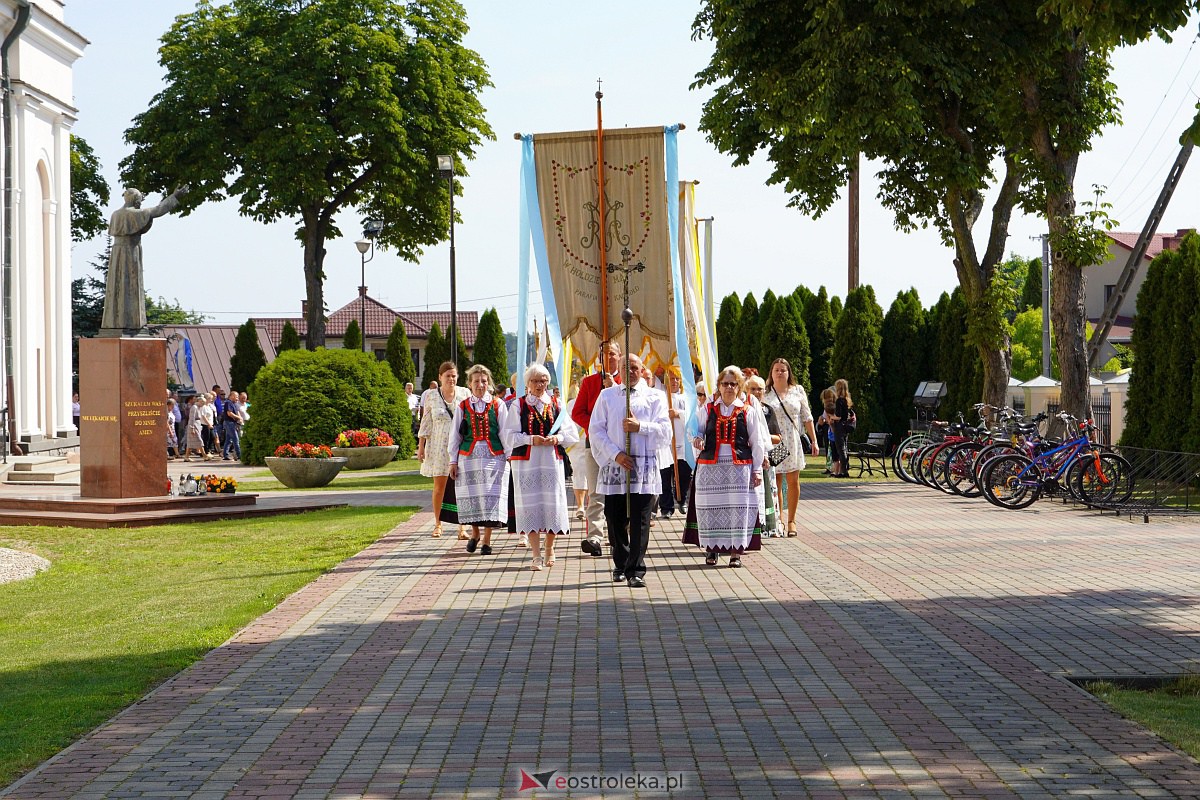 Święcenie zwierząt na Odpuście św. Rocha w Kadzidle [16.08.2023] - zdjęcie #4 - eOstroleka.pl