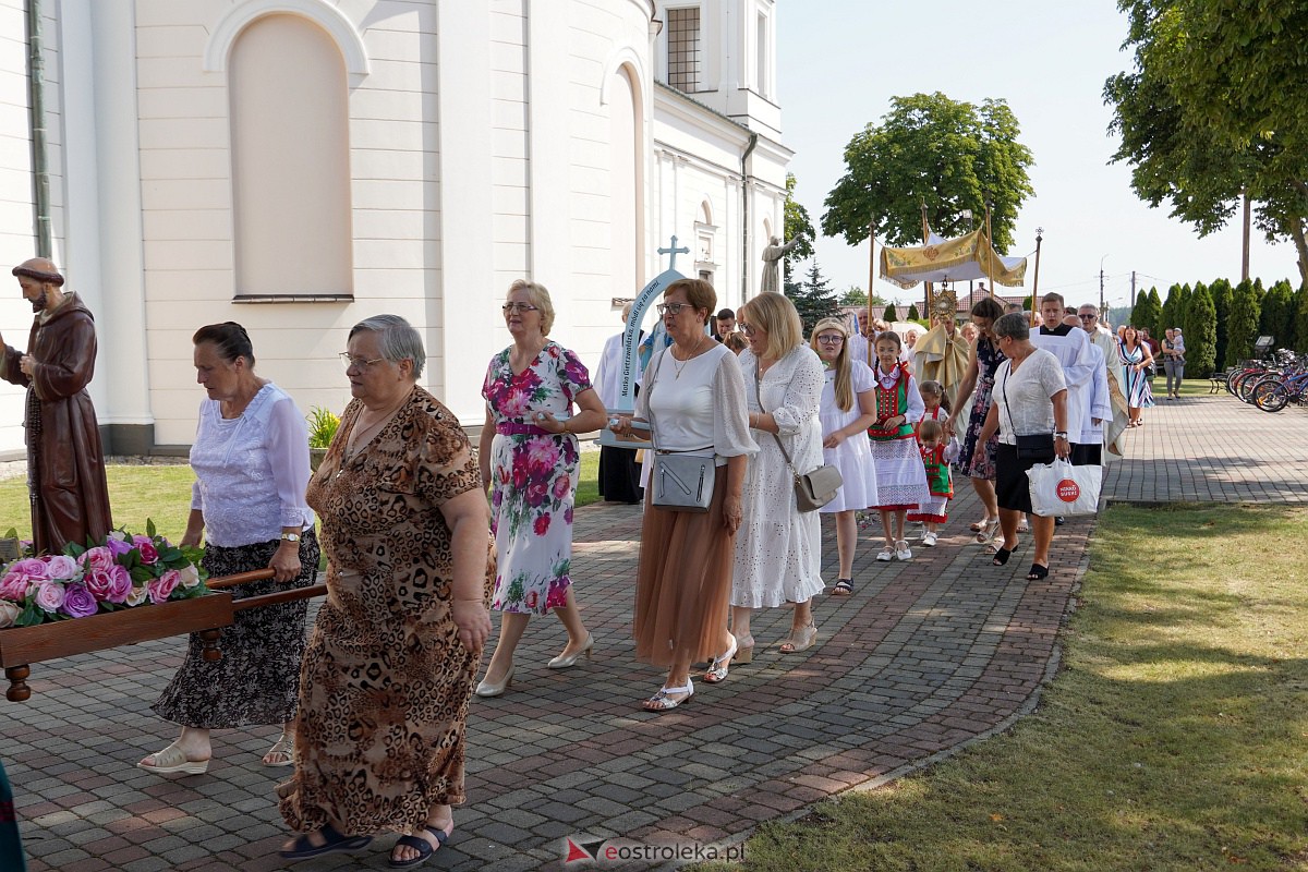 Święcenie zwierząt na Odpuście św. Rocha w Kadzidle [16.08.2023] - zdjęcie #47 - eOstroleka.pl