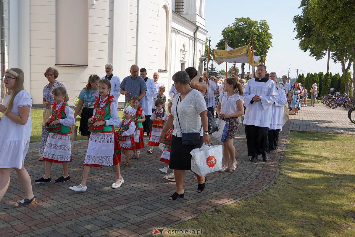 Święcenie zwierząt na Odpuście św. Rocha w Kadzidle [16.08.2023] - zdjęcie #27 - eOstroleka.pl