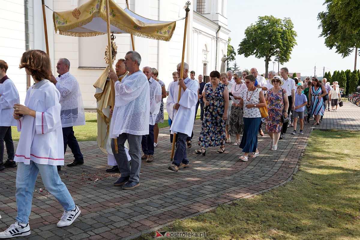 Święcenie zwierząt na Odpuście św. Rocha w Kadzidle [16.08.2023] - zdjęcie #30 - eOstroleka.pl