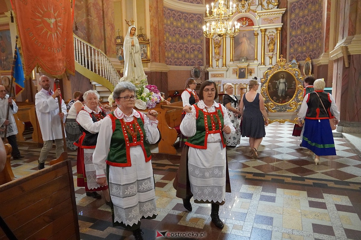 Święcenie zwierząt na Odpuście św. Rocha w Kadzidle [16.08.2023] - zdjęcie #16 - eOstroleka.pl
