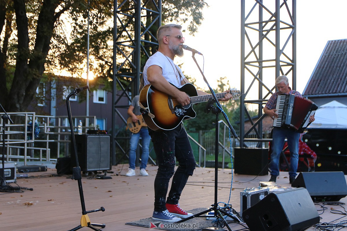 Art Peron - koncert Drogi na Ostrołękę [16.08.2023] - zdjęcie #20 - eOstroleka.pl