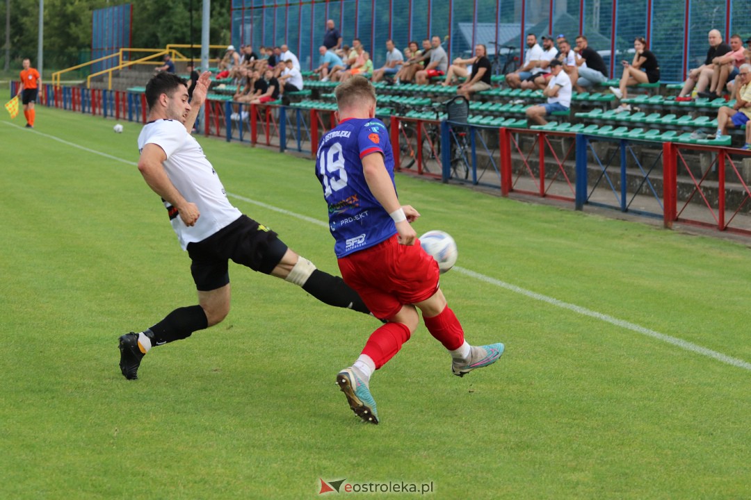 Narew II Ostrołęka - Ostrovia [16.08.2023] - zdjęcie #9 - eOstroleka.pl
