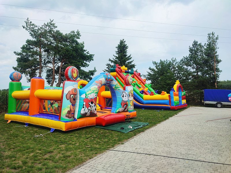 Piknik ze sportowymi akcentami w Tatarach. Starli się żonaci z kawalerami oraz matki z córkami [17.08.2023] - zdjęcie #4 - eOstroleka.pl