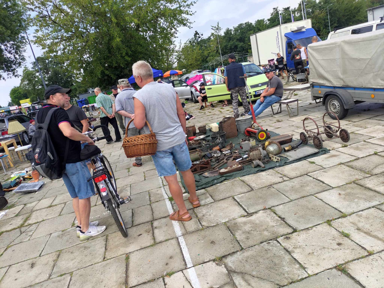 Pchli Targ w Ostrołęce [19.08.2023] - zdjęcie #31 - eOstroleka.pl