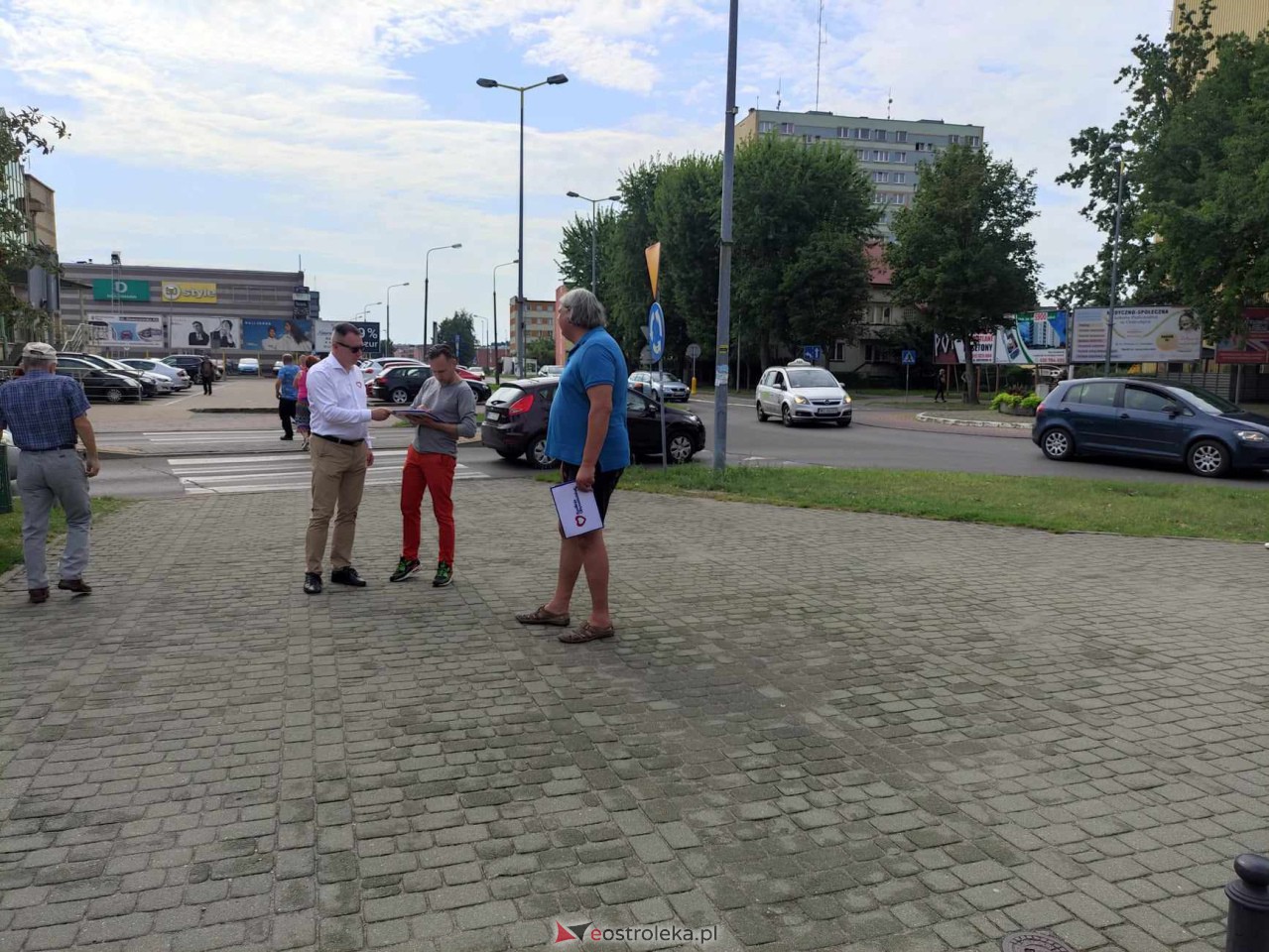 Koalicja Obywatelska zbiera podpisy [19.08.2023] - zdjęcie #6 - eOstroleka.pl