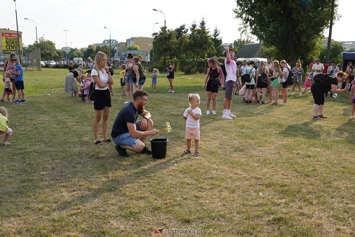 Festiwal Baniek Mydlanych i Kolorów [19.08.2023] - zdjęcie #60 - eOstroleka.pl