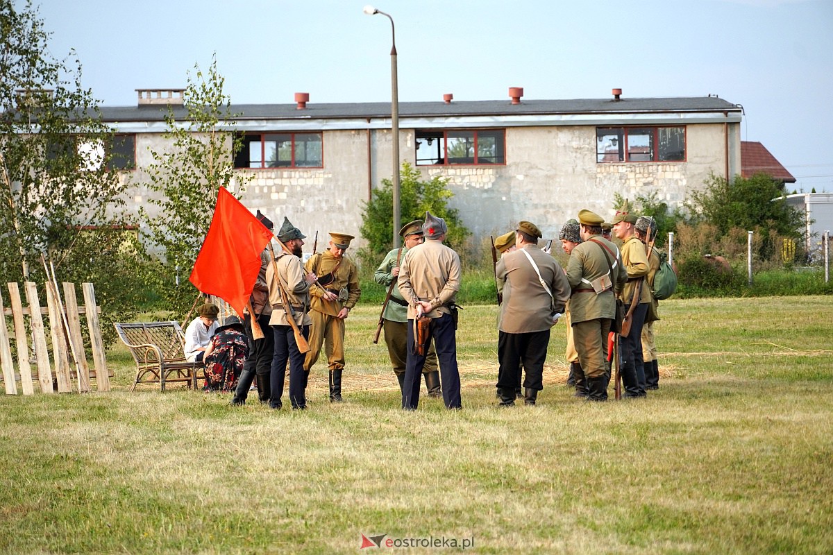 Bolszewika goń. Inscenizacja historyczna w Rzekuniu [19.08.2023] - zdjęcie #134 - eOstroleka.pl