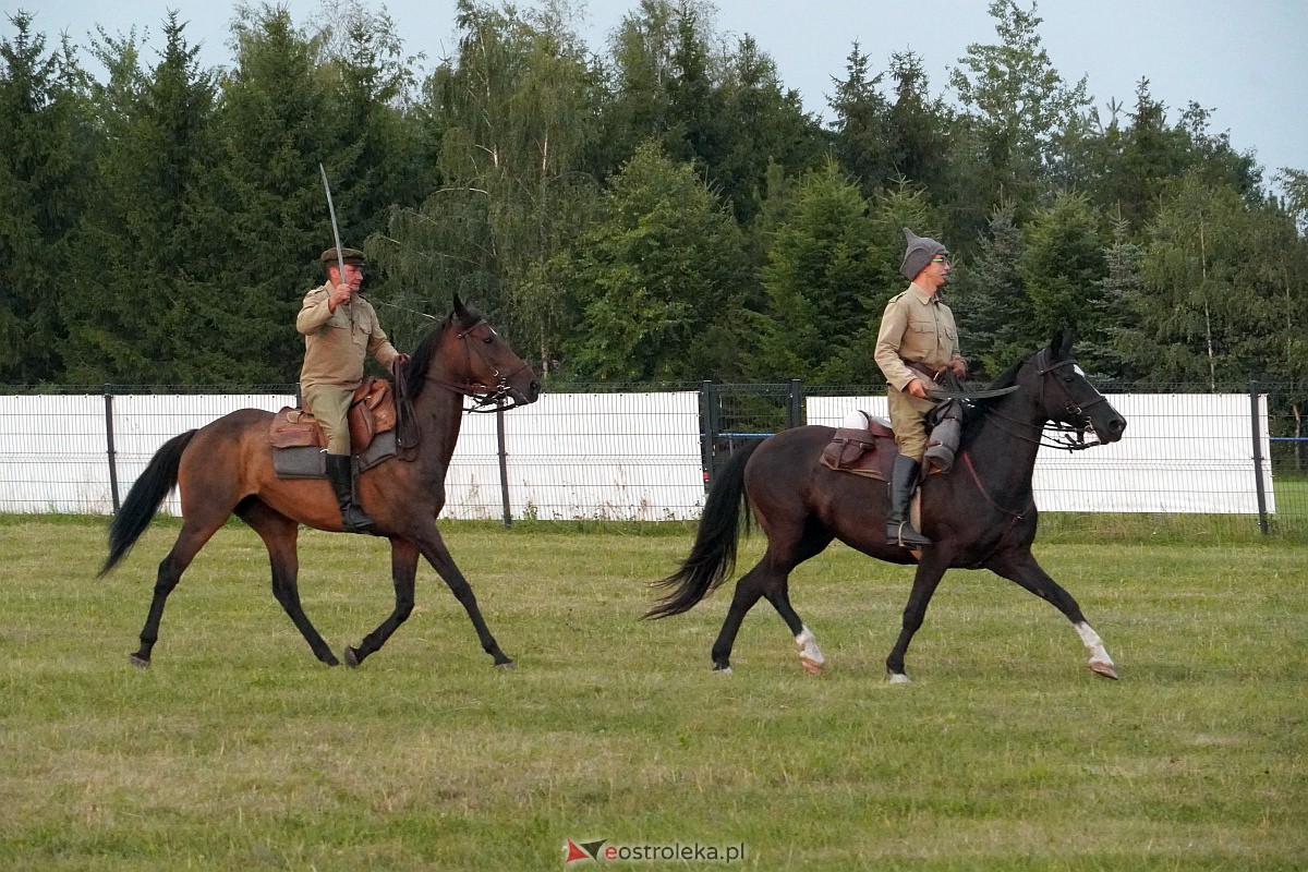 Bolszewika goń. Inscenizacja historyczna w Rzekuniu [19.08.2023] - zdjęcie #128 - eOstroleka.pl