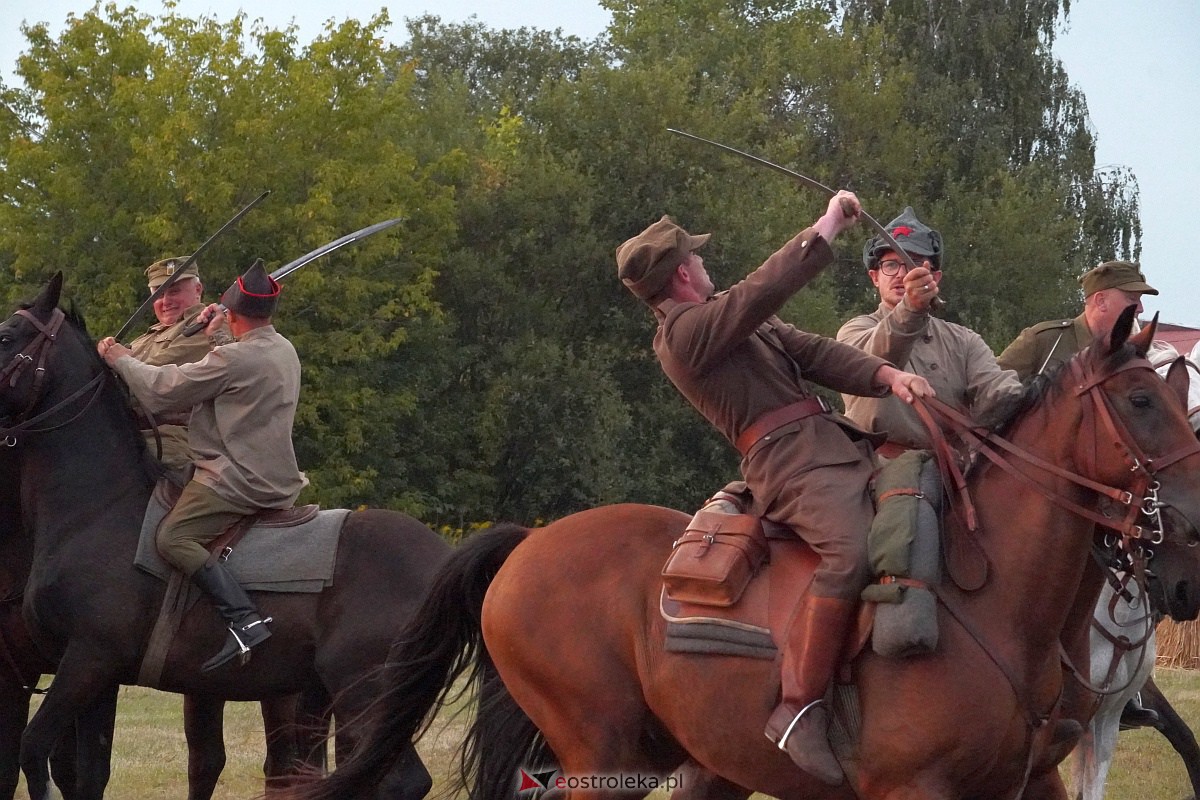 Bolszewika goń. Inscenizacja historyczna w Rzekuniu [19.08.2023] - zdjęcie #124 - eOstroleka.pl