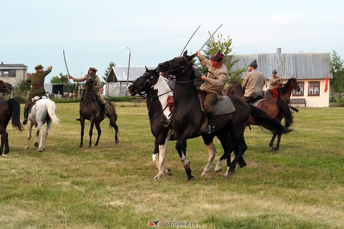 Bolszewika goń. Inscenizacja historyczna w Rzekuniu [19.08.2023] - zdjęcie #115 - eOstroleka.pl